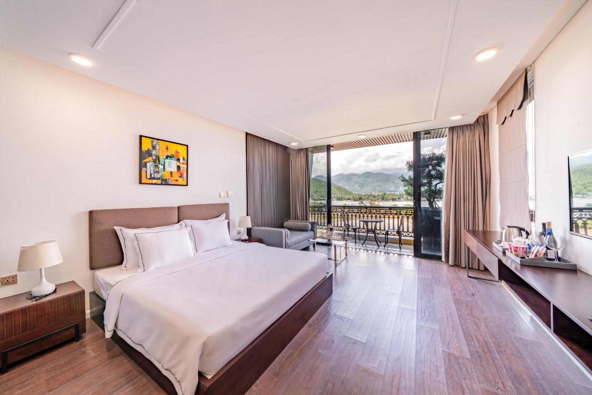 Cami Riverside Resort Đà Nẵng Ngoại thất bức ảnh
